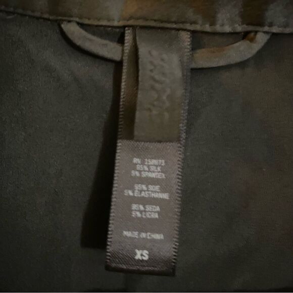 SKIMS Silk Sleep Top Gunmetal Gray Size XS - Picture 3 of 3